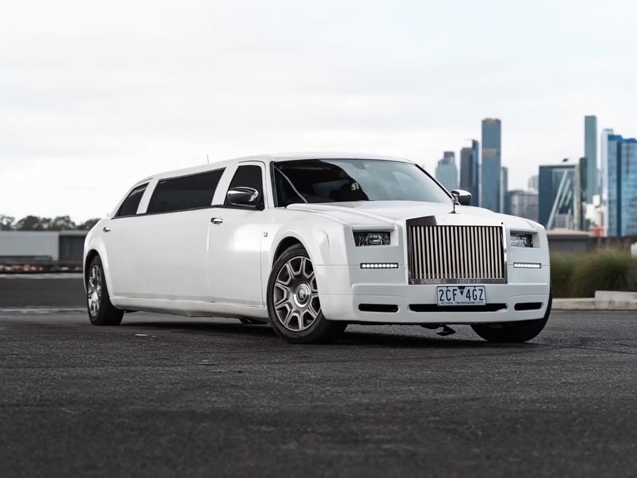 Rolls Royce Tribute Limousine